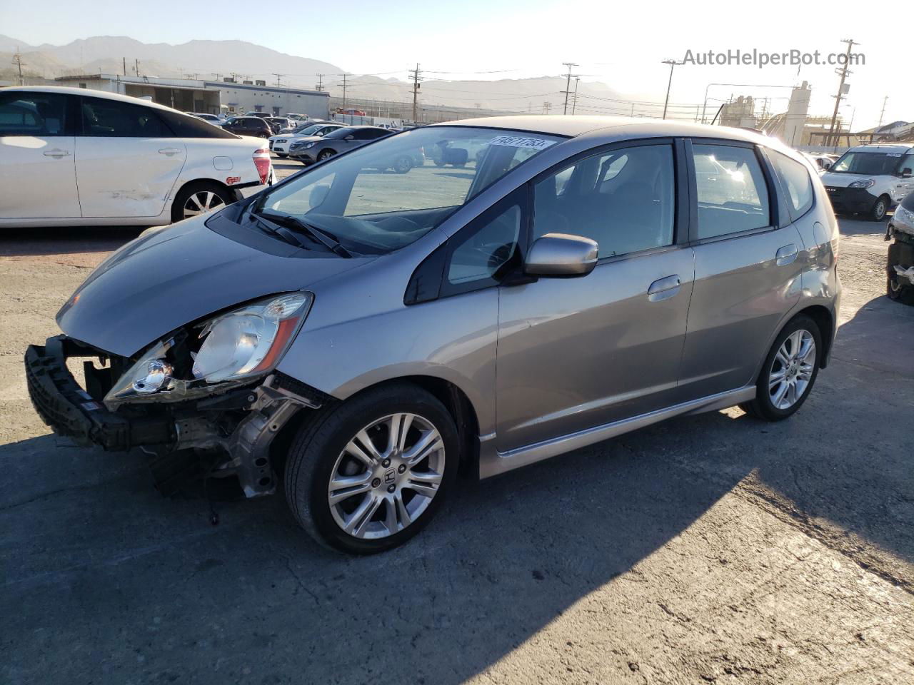 2009 Honda Fit Sport Silver vin: JHMGE88459S034666