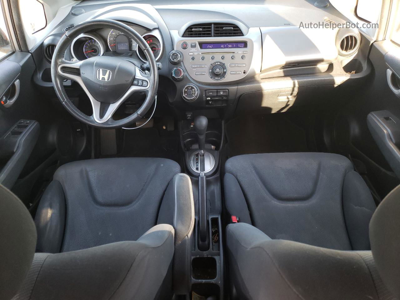 2009 Honda Fit Sport Серебряный vin: JHMGE88459S034666