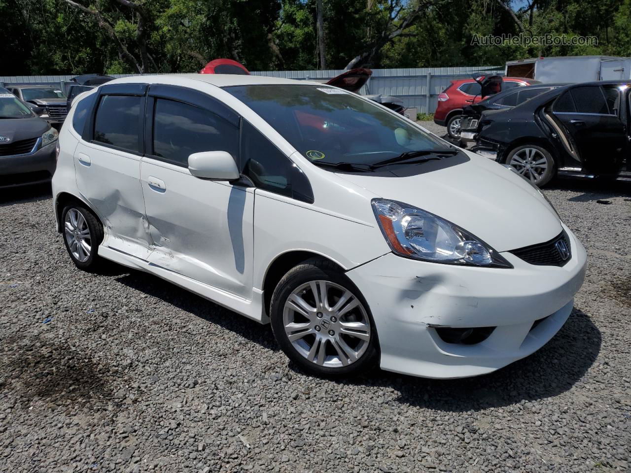 2009 Honda Fit Sport White vin: JHMGE88479C007172