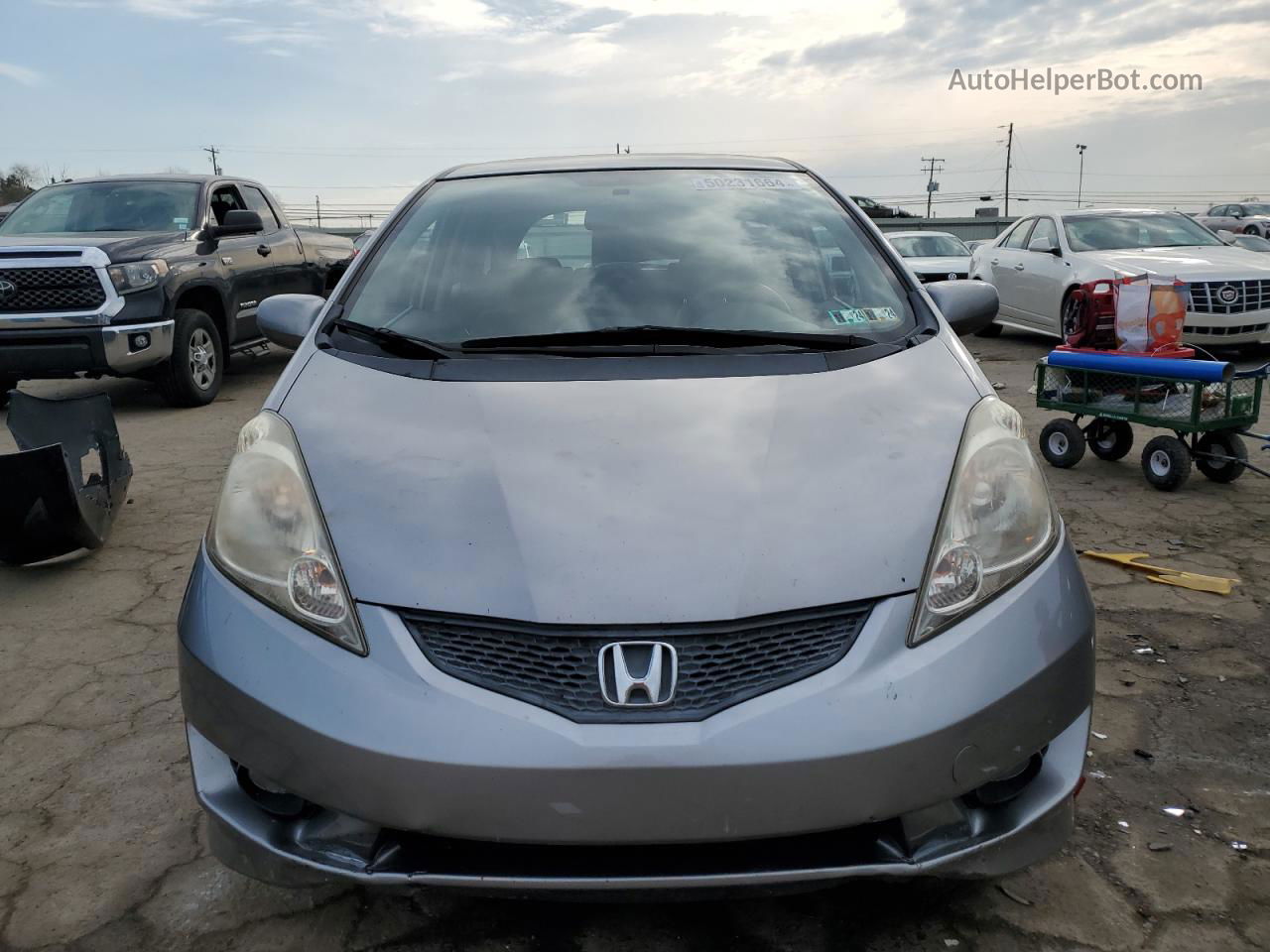 2009 Honda Fit Sport Silver vin: JHMGE88489S016890