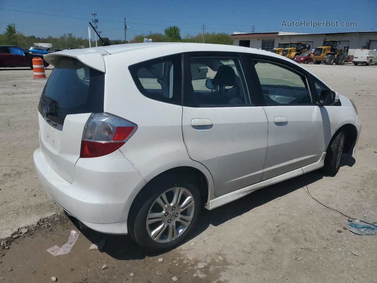 2009 Honda Fit Sport White vin: JHMGE88489S016985