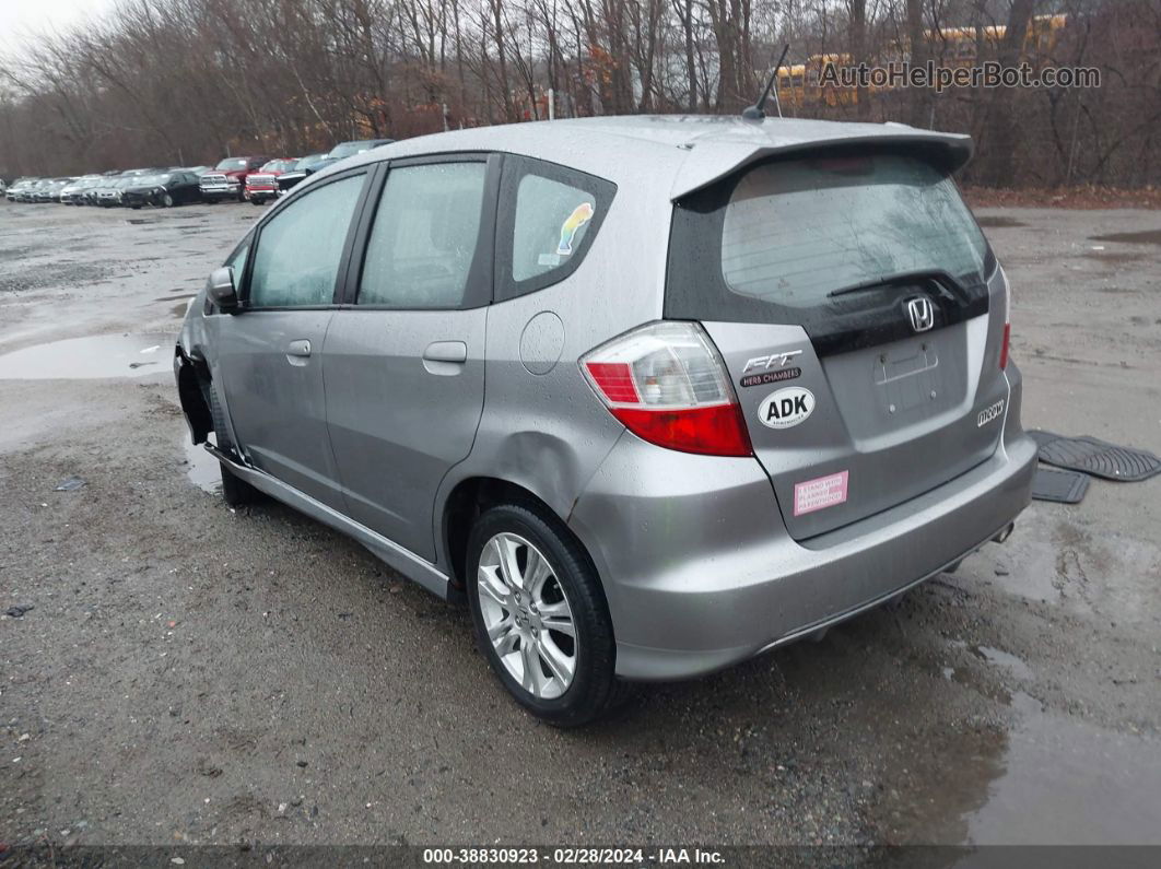 2009 Honda Fit Sport Gray vin: JHMGE884X9S017555