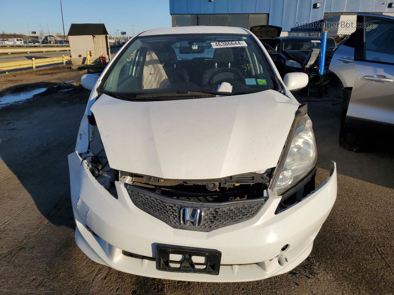 2009 Honda Fit Sport White vin: JHMGE88659S029579