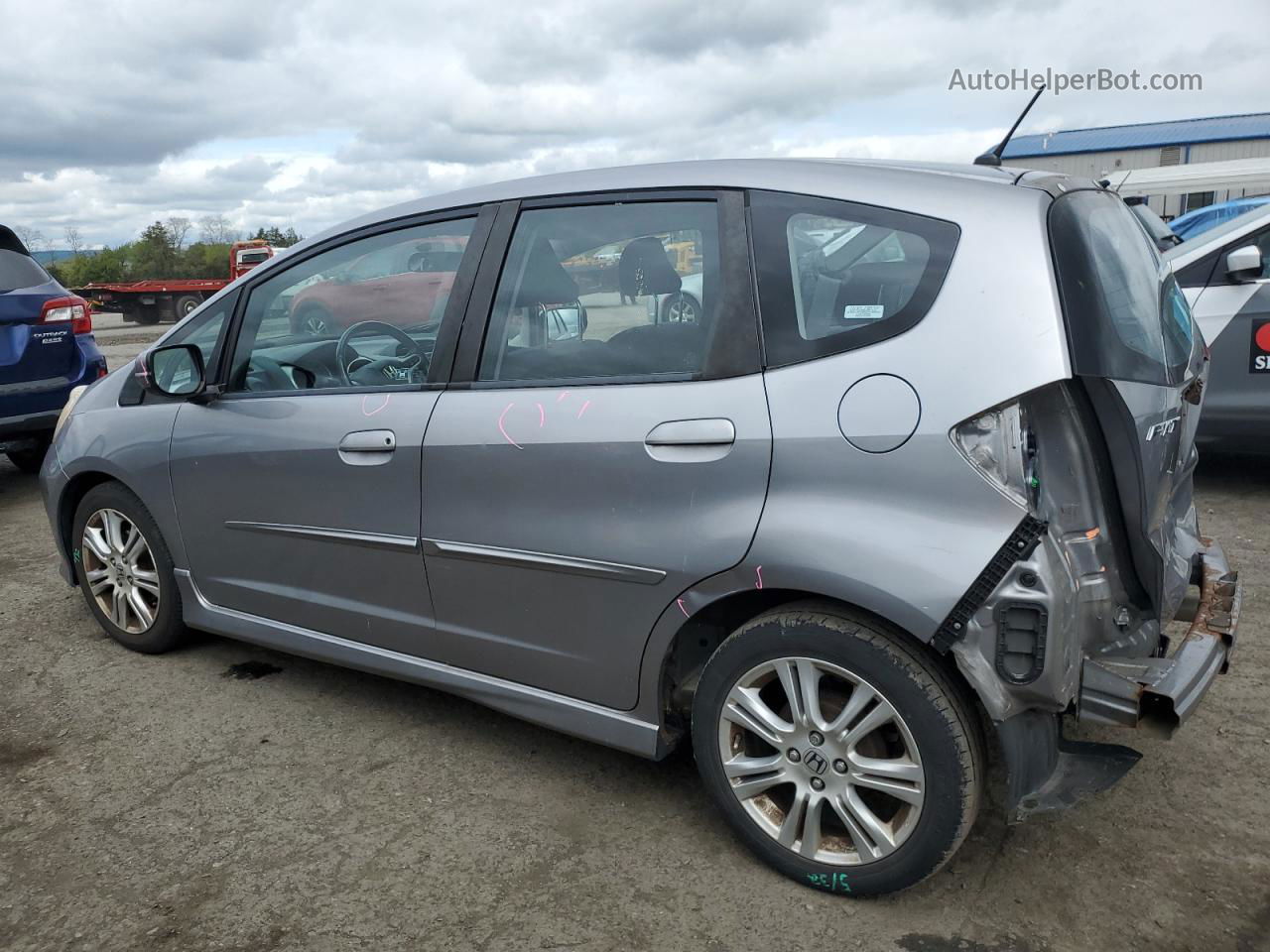 2009 Honda Fit Sport Silver vin: JHMGE88699S045722