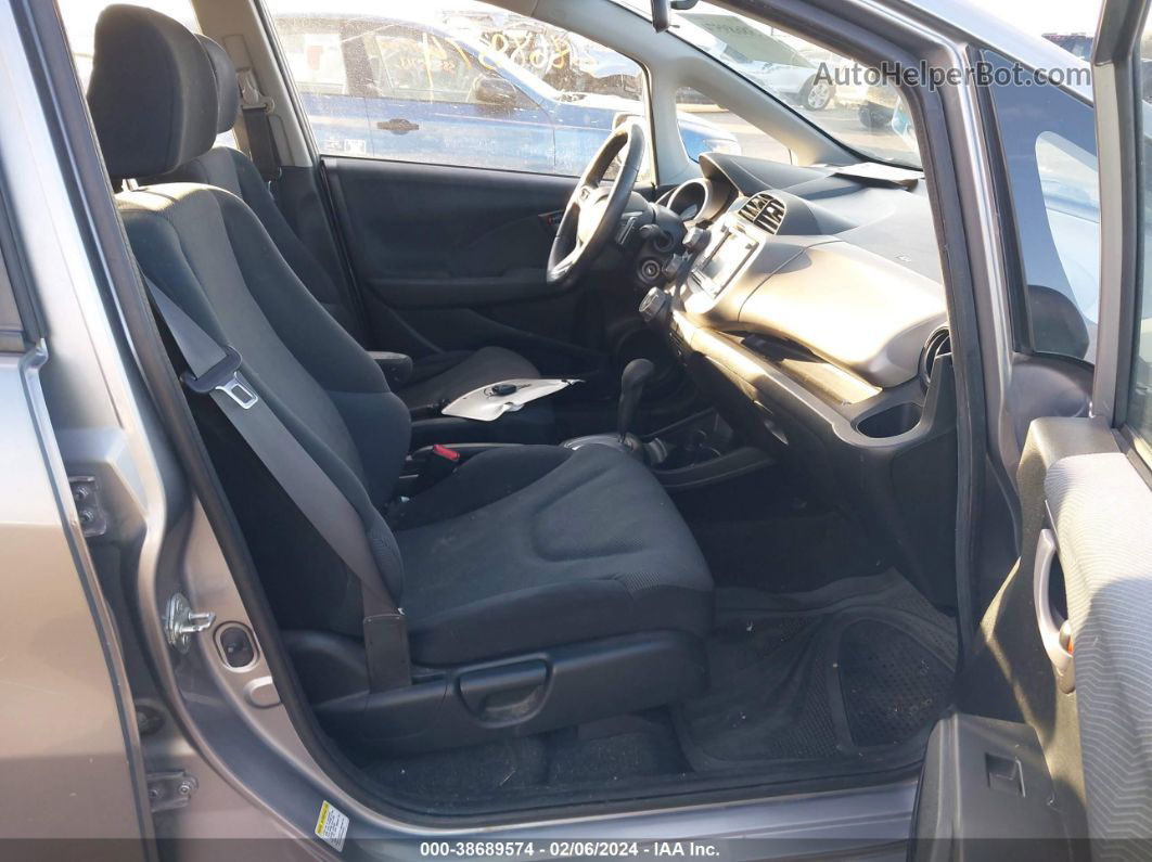 2009 Honda Fit Sport Серебряный vin: JHMGE886X9C000542