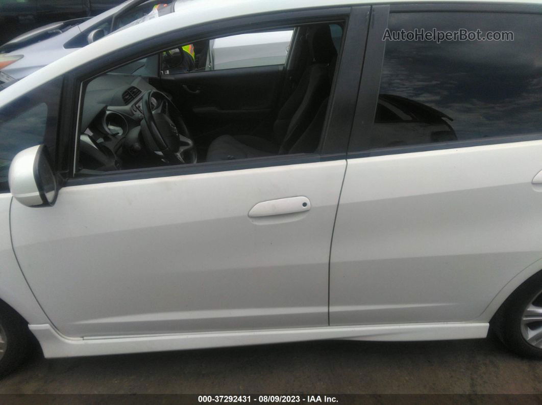 2009 Honda Fit Sport W/navi White vin: JHMGE886X9S004578