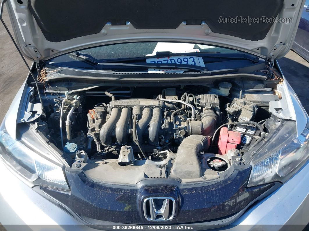 2016 Honda Fit Lx Silver vin: JHMGK5H51GX014074