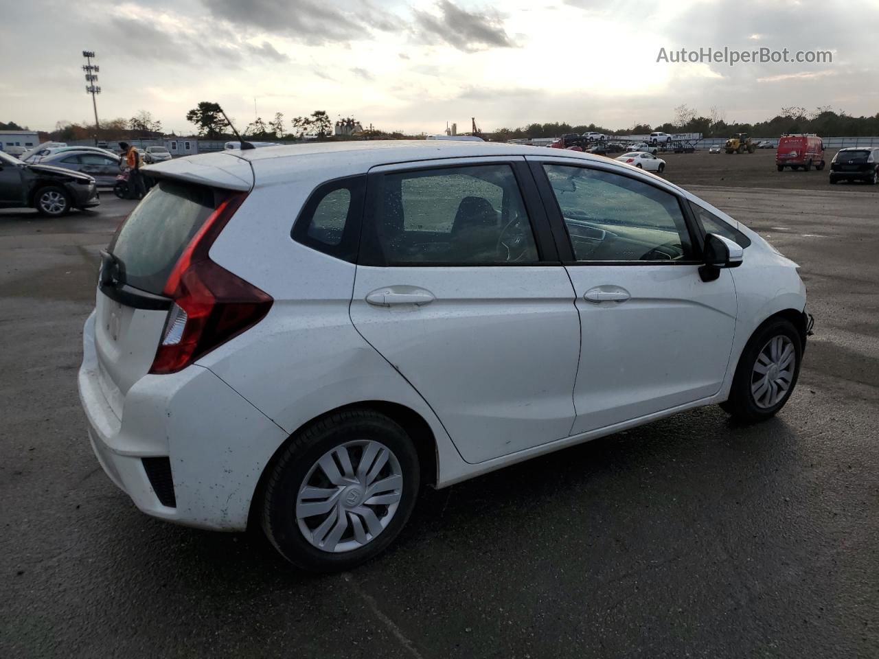 2016 Honda Fit Lx White vin: JHMGK5H53GS006930