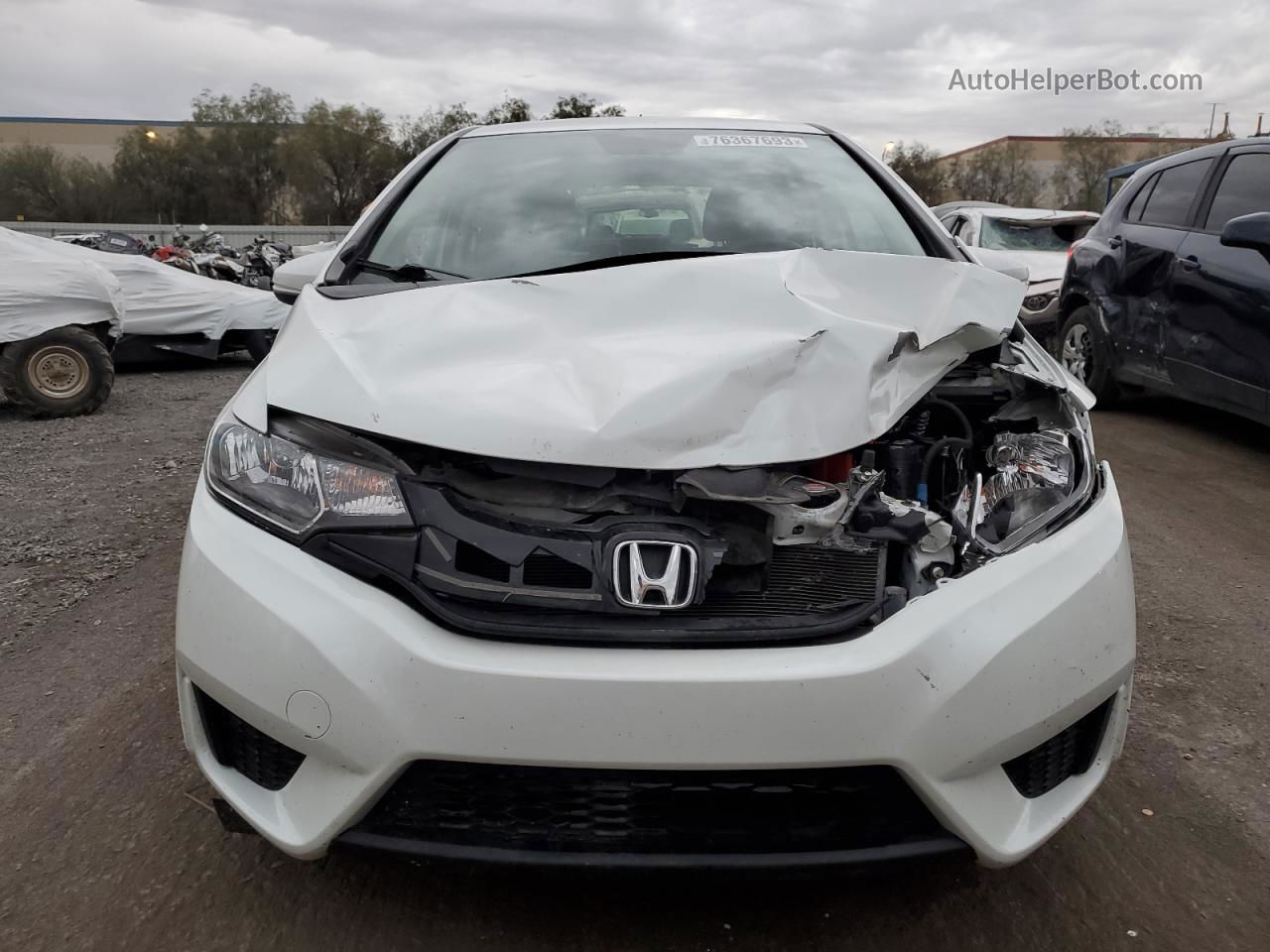 2016 Honda Fit Lx White vin: JHMGK5H54GX008589