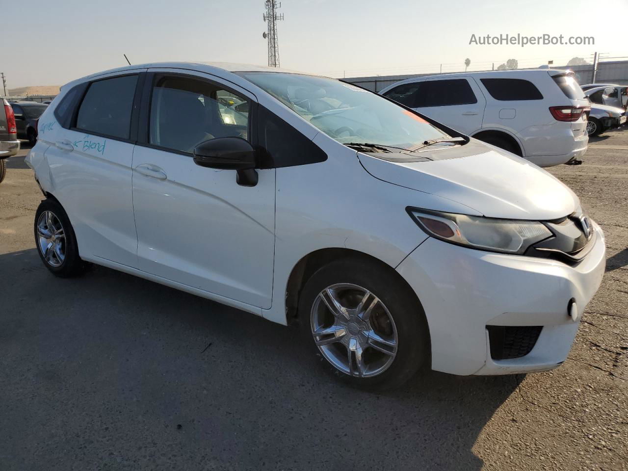 2016 Honda Fit Lx Белый vin: JHMGK5H54GX021584