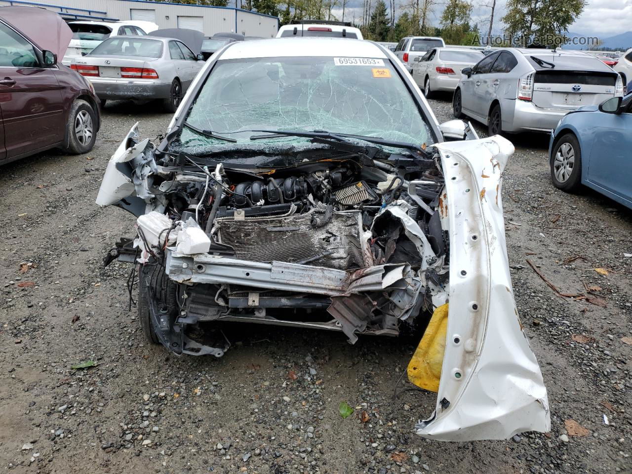 2016 Honda Fit Lx White vin: JHMGK5H56GX035308