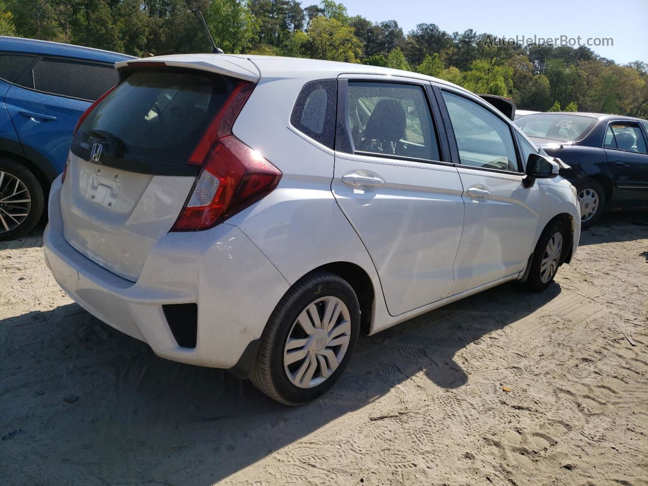 2016 Honda Fit Lx White vin: JHMGK5H57GX012264