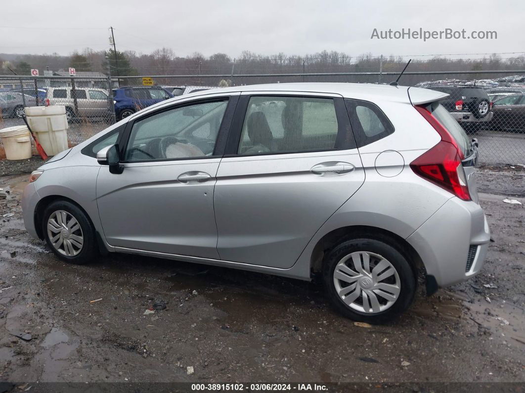 2016 Honda Fit Lx Silver vin: JHMGK5H58GS007748