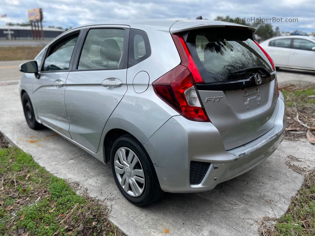 2016 Honda Fit Lx Silver vin: JHMGK5H59GX002450