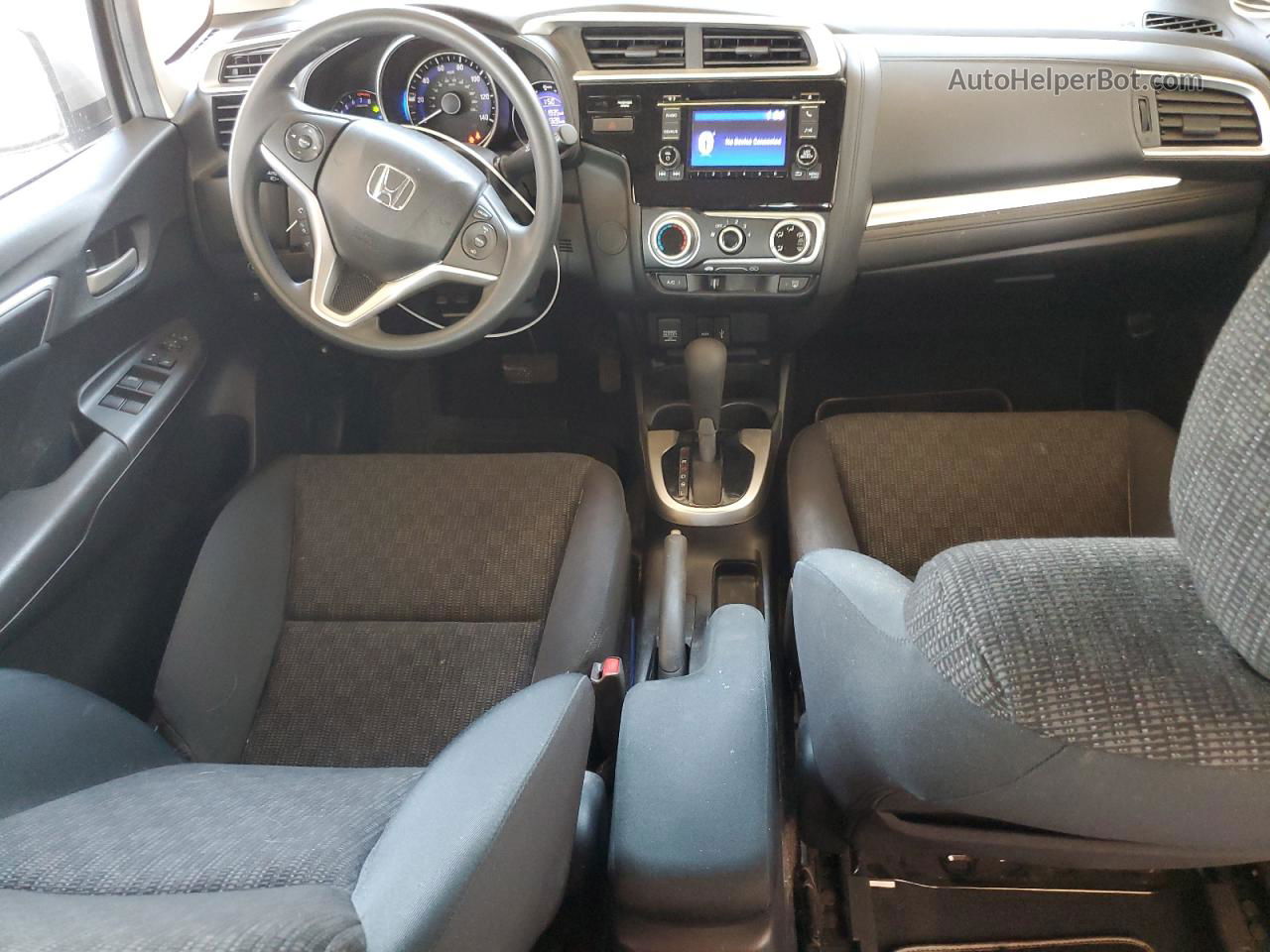 2016 Honda Fit Lx Серебряный vin: JHMGK5H5XGS005497