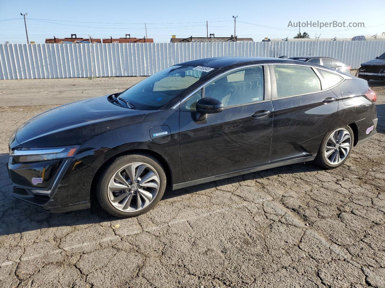 2018 Honda Clarity  Black vin: JHMZC5F10JC023692