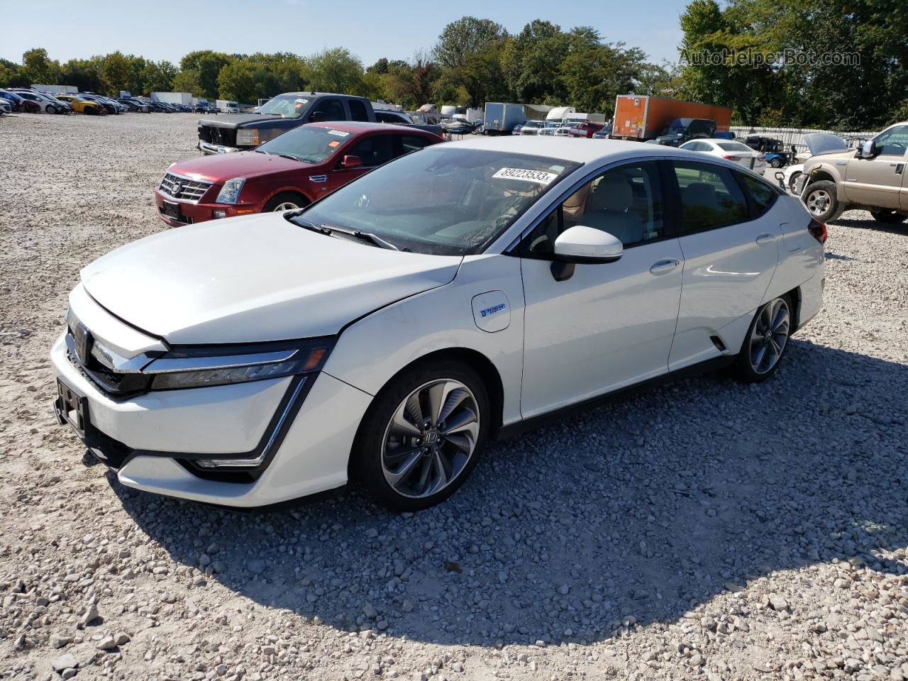 2018 Honda Clarity  White vin: JHMZC5F11JC011406