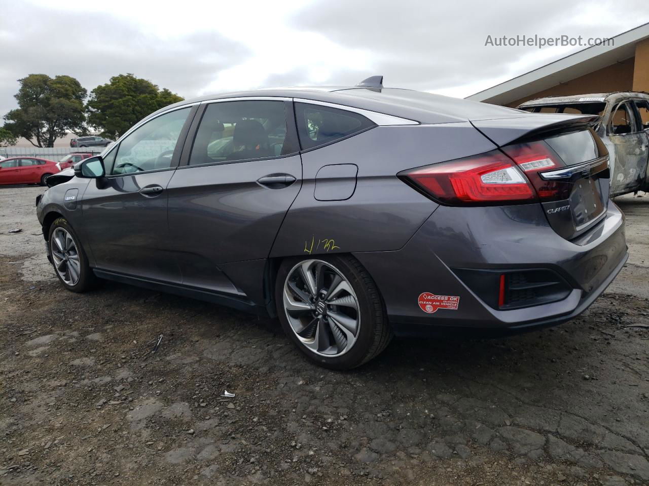 2018 Honda Clarity  Gray vin: JHMZC5F12JC000141