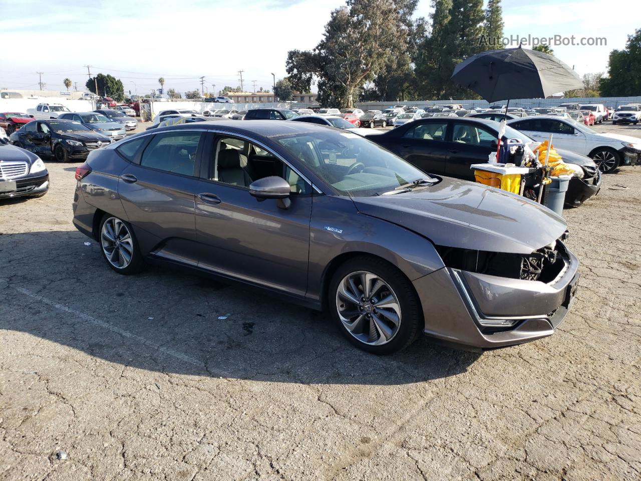 2018 Honda Clarity  Gray vin: JHMZC5F12JC022253