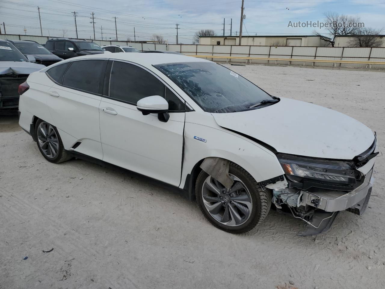 2018 Honda Clarity  White vin: JHMZC5F13JC005378