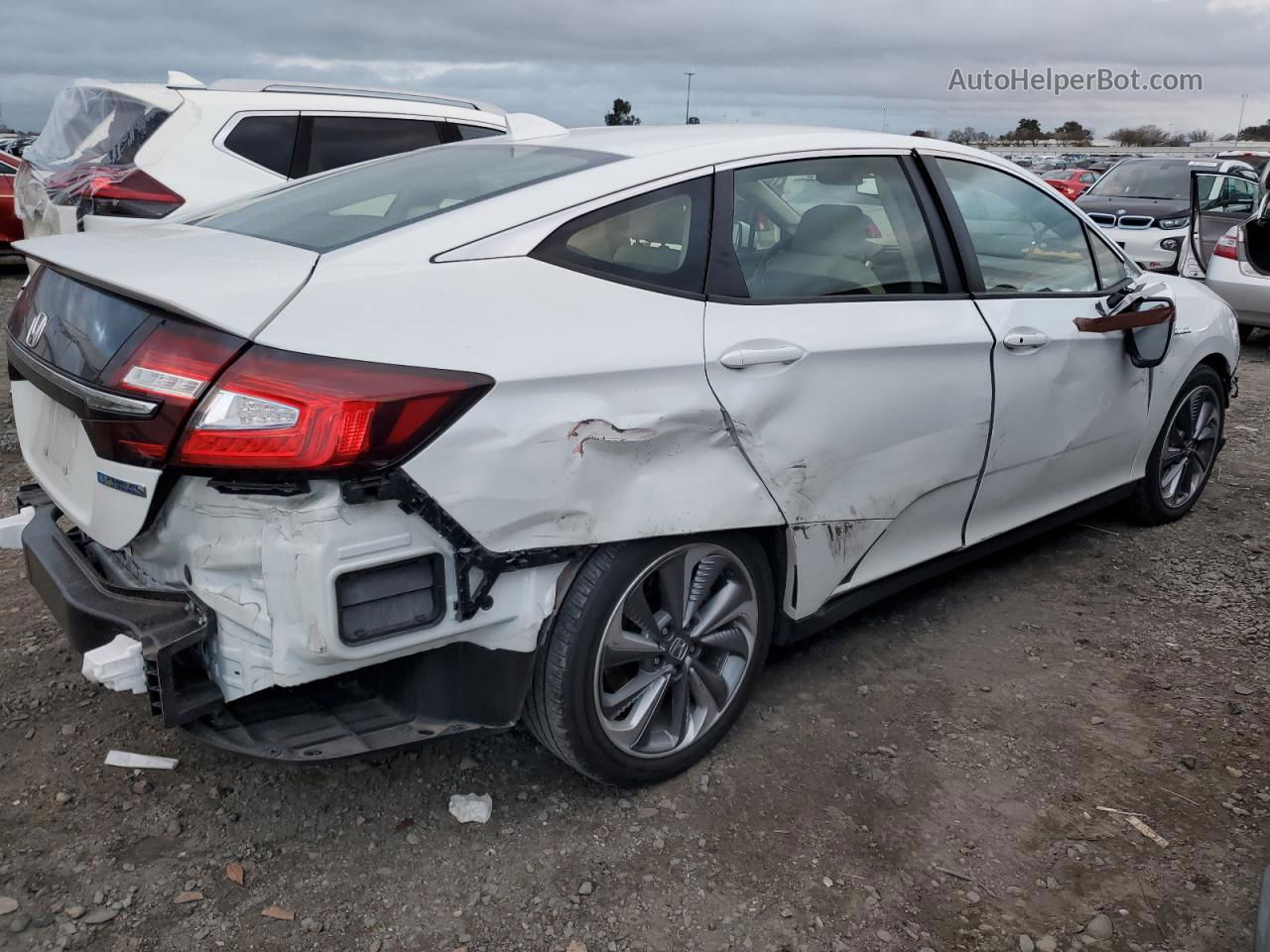 2018 Honda Clarity  White vin: JHMZC5F14JC020679