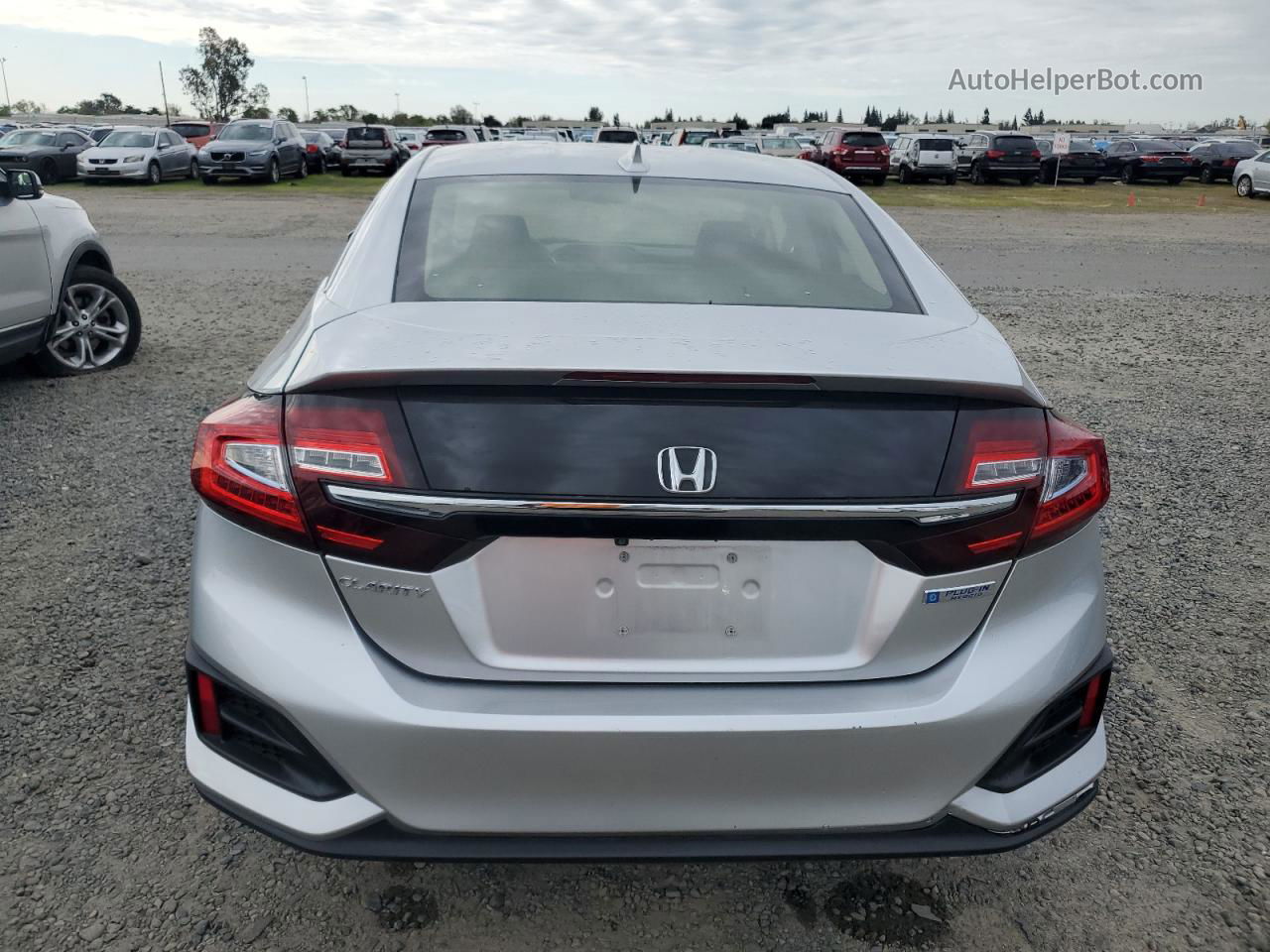 2018 Honda Clarity  Silver vin: JHMZC5F19JC022685