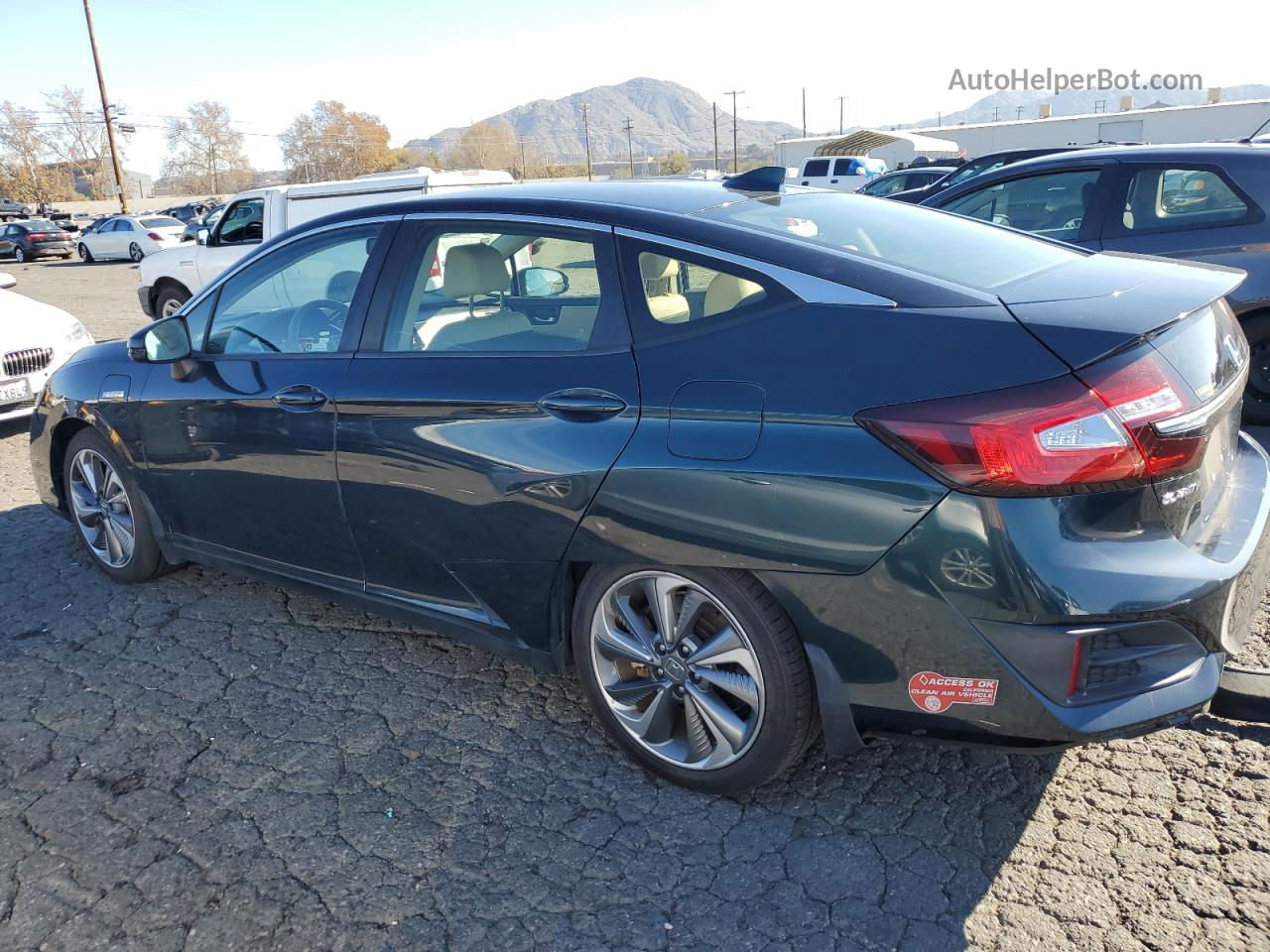 2018 Honda Clarity  Blue vin: JHMZC5F1XJC009430