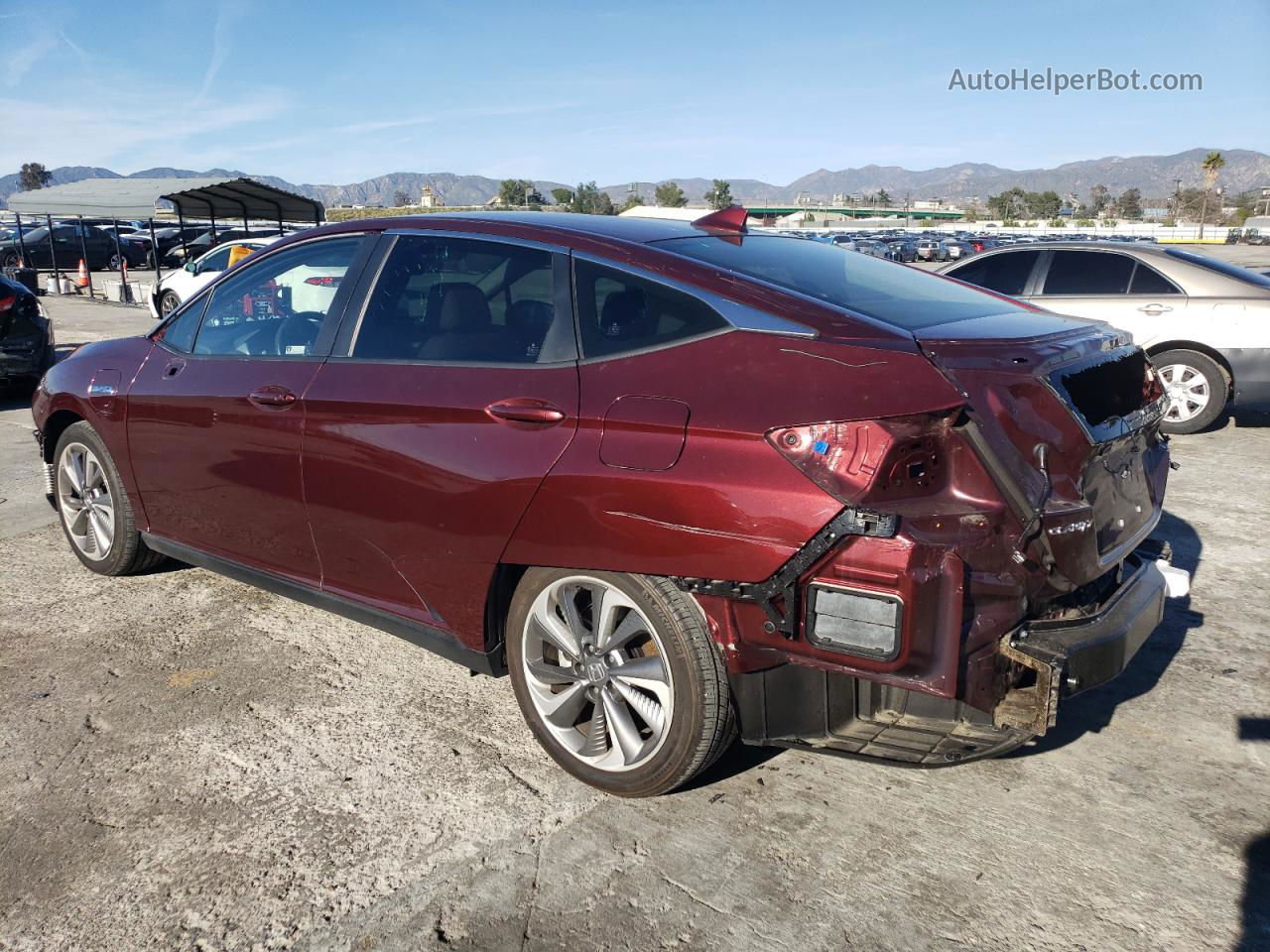 2018 Honda Clarity Touring Red vin: JHMZC5F30JC011141