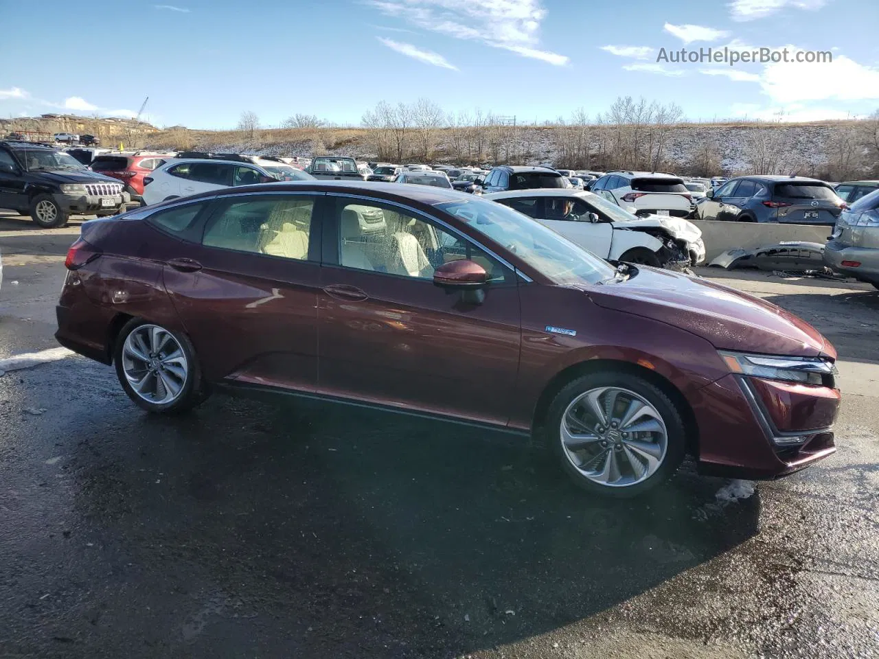 2018 Honda Clarity Touring Burgundy vin: JHMZC5F31JC004182