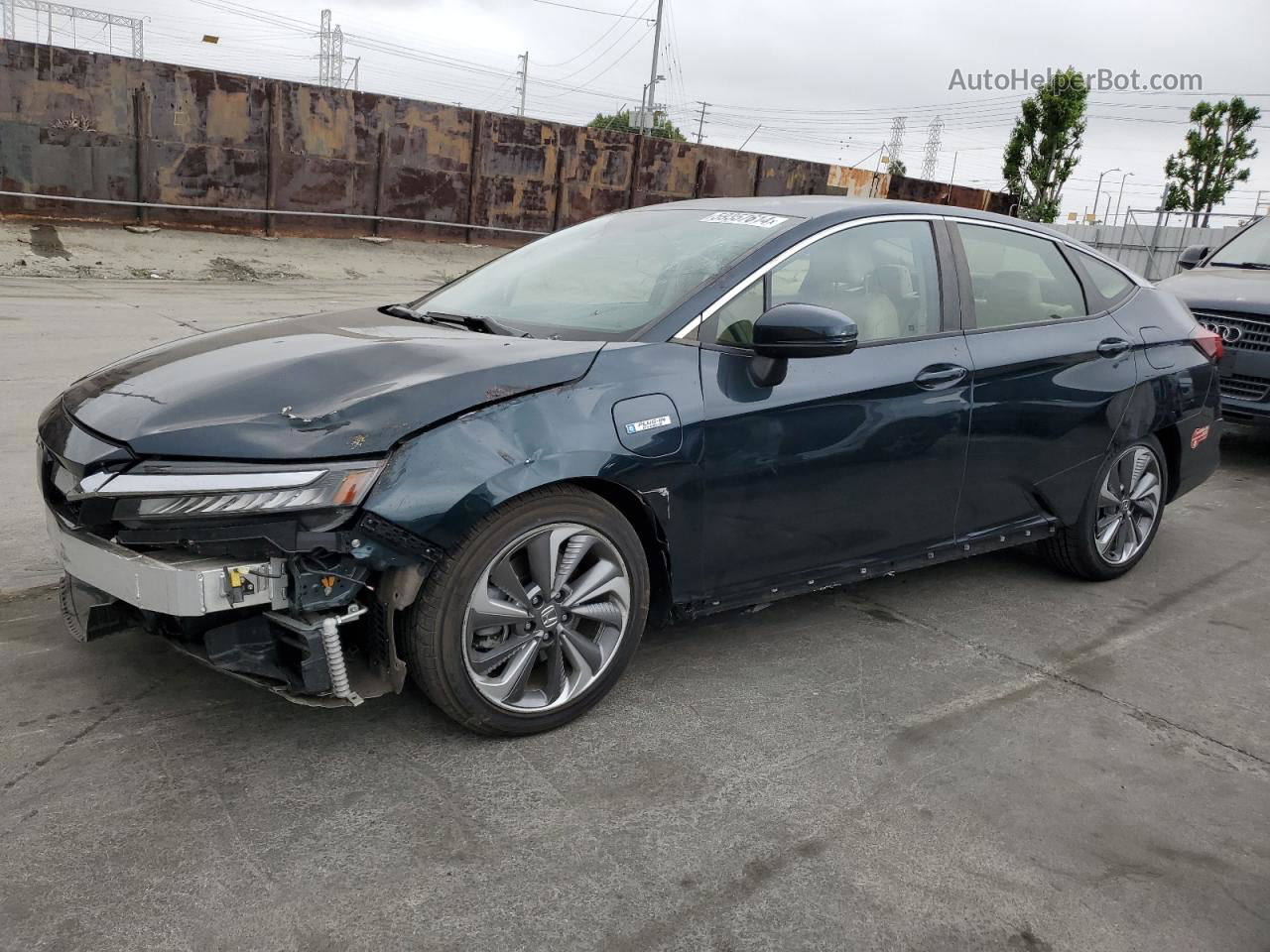 2018 Honda Clarity Touring Green vin: JHMZC5F34JC000501