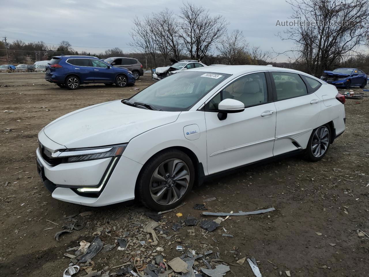 2018 Honda Clarity Touring White vin: JHMZC5F34JC004578