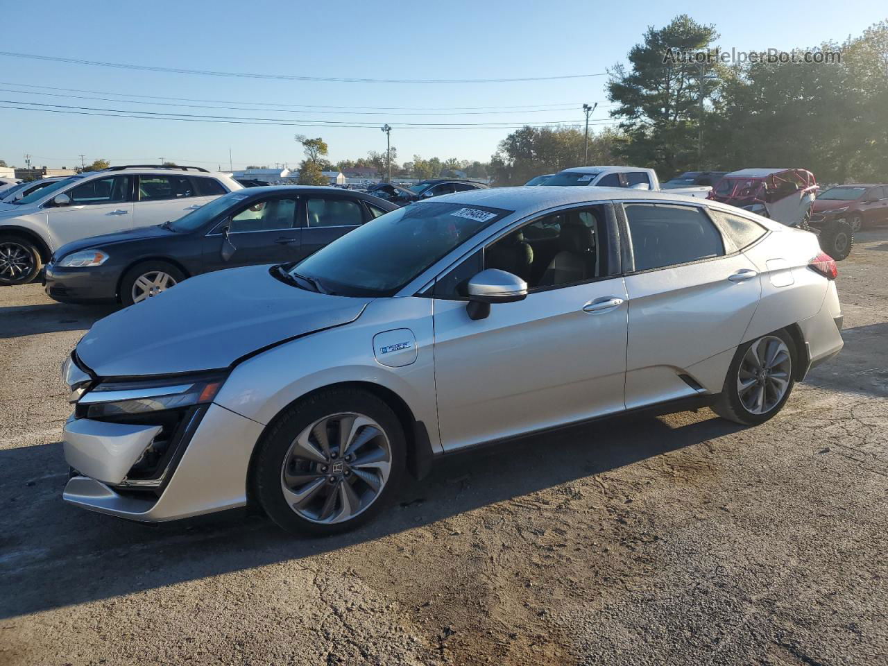 2018 Honda Clarity Touring Silver vin: JHMZC5F34JC015953