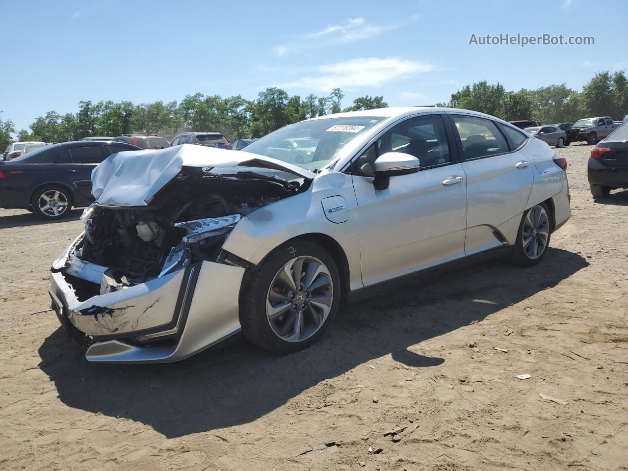 2018 Honda Clarity Touring Silver vin: JHMZC5F34JC017539