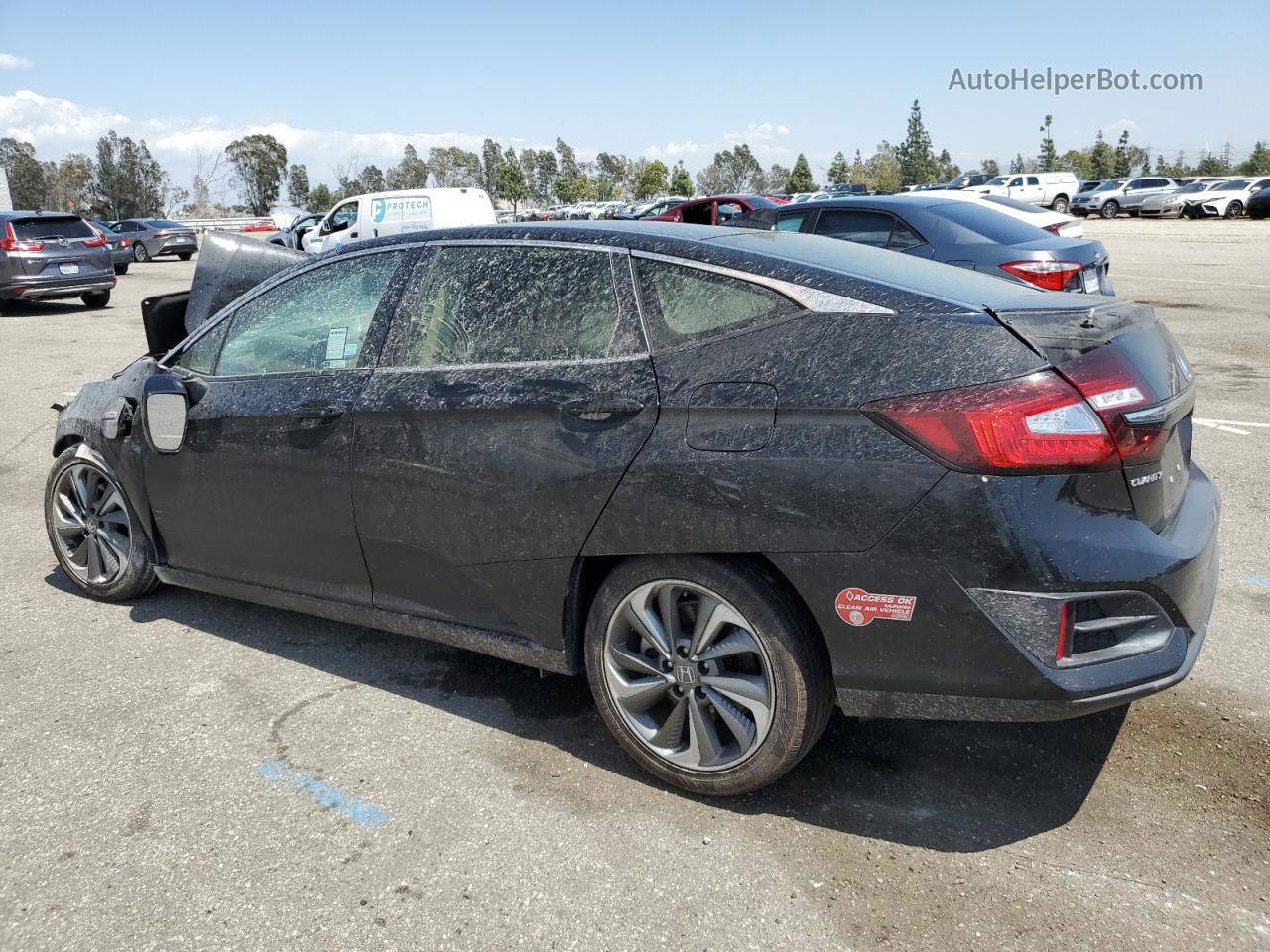 2018 Honda Clarity Touring Black vin: JHMZC5F35JC009580