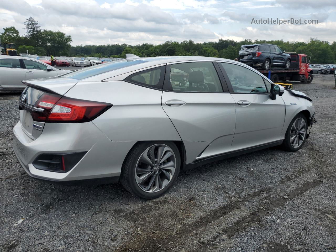 2018 Honda Clarity Touring Silver vin: JHMZC5F36JC001181