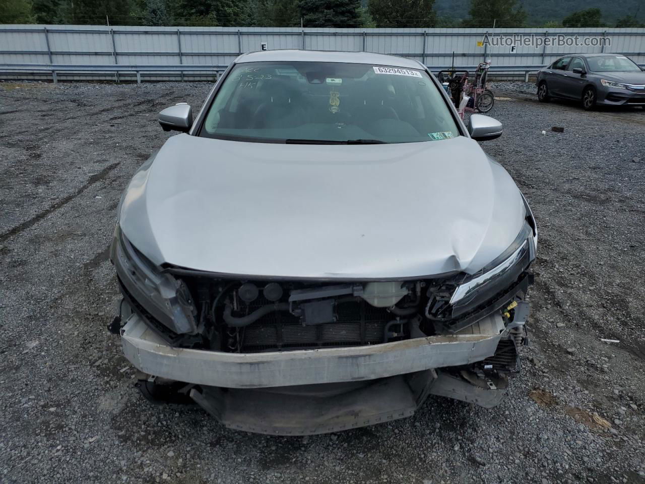 2018 Honda Clarity Touring Silver vin: JHMZC5F36JC001181