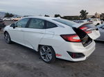 2018 Honda Clarity Touring White vin: JHMZC5F36JC010608