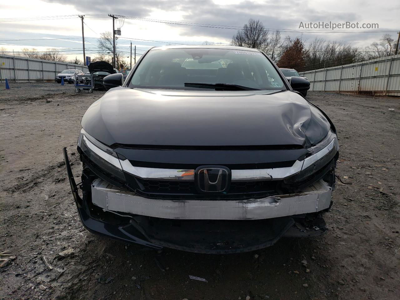 2018 Honda Clarity Touring Black vin: JHMZC5F36JC019681