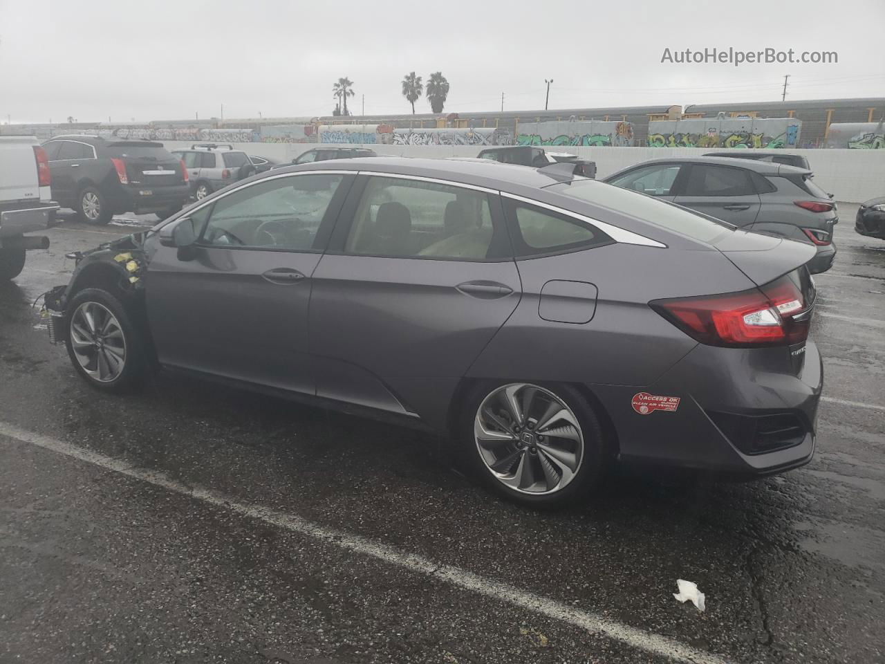 2018 Honda Clarity Touring Gray vin: JHMZC5F38JC014210