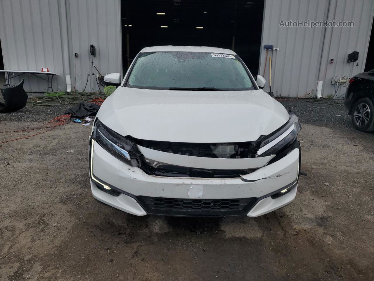 2018 Honda Clarity Touring White vin: JHMZC5F38JC019309