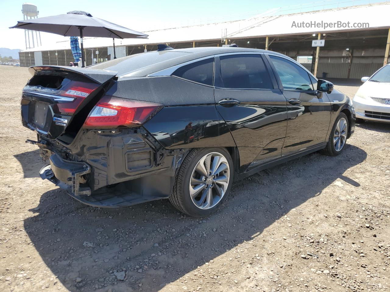 2018 Honda Clarity Touring Черный vin: JHMZC5F3XJC006108