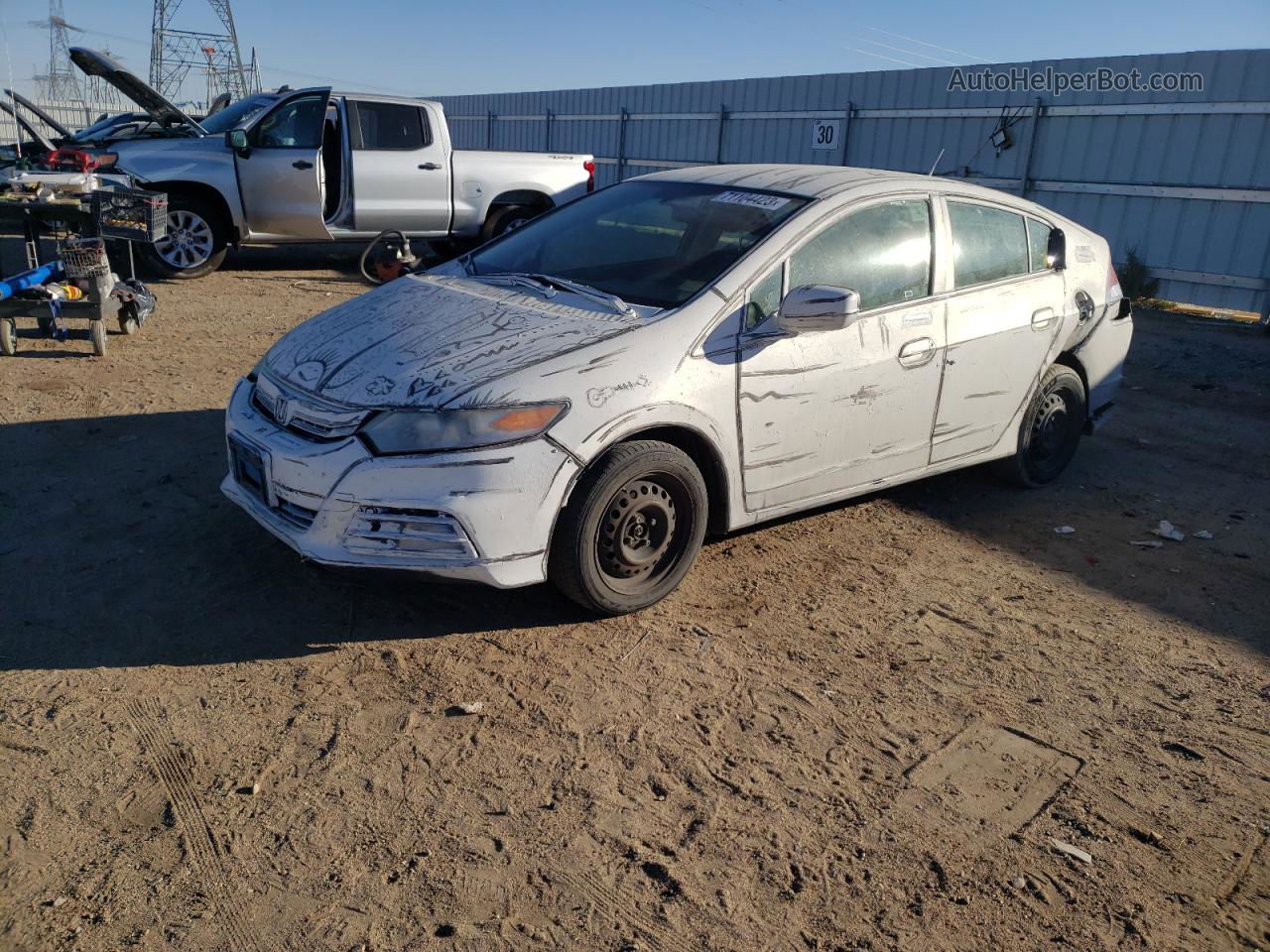 2012 Honda Insight Lx White vin: JHMZE2H56CS004579