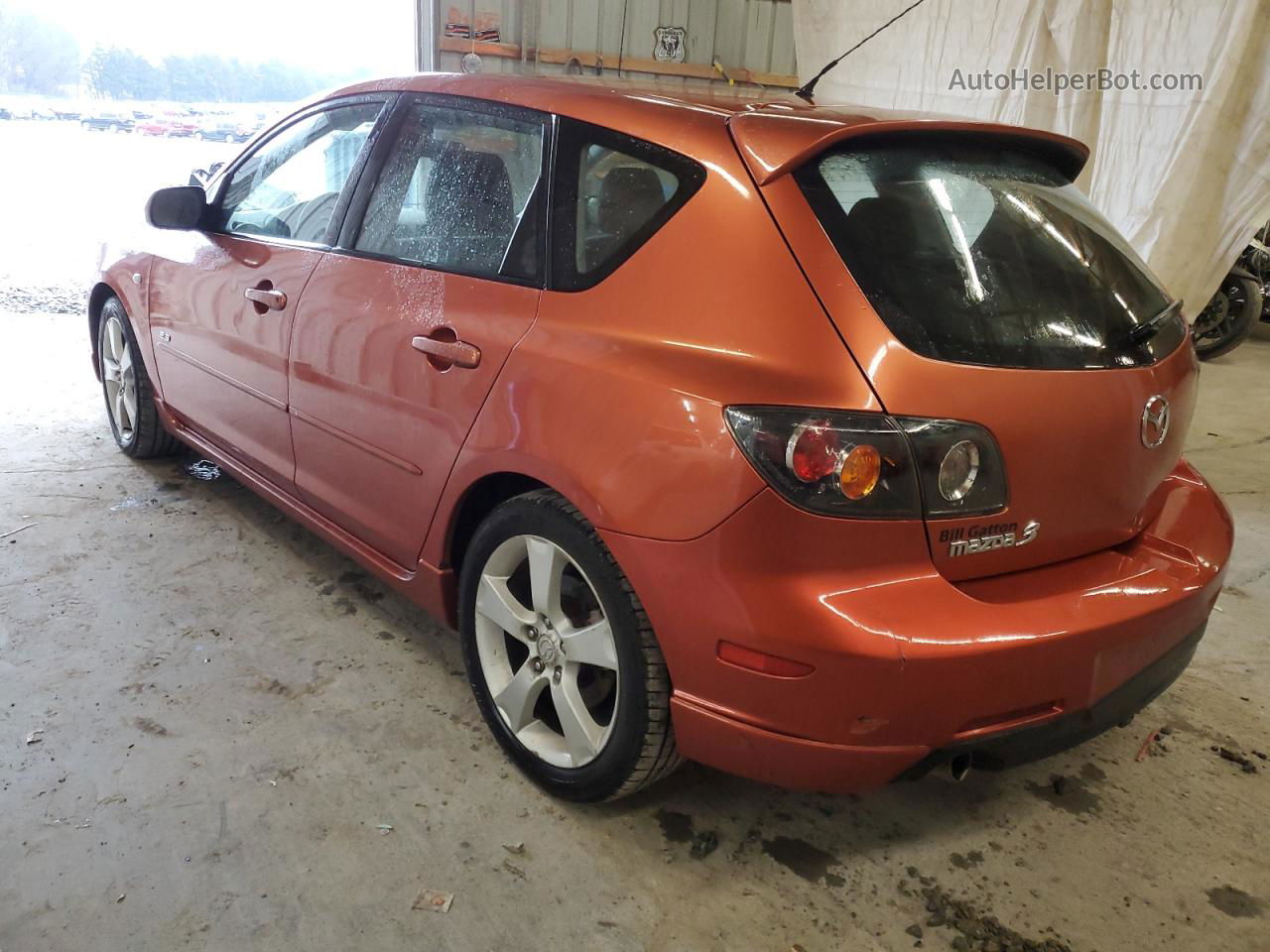 2005 Mazda 3 Hatchback Orange vin: JM1BK143351255028