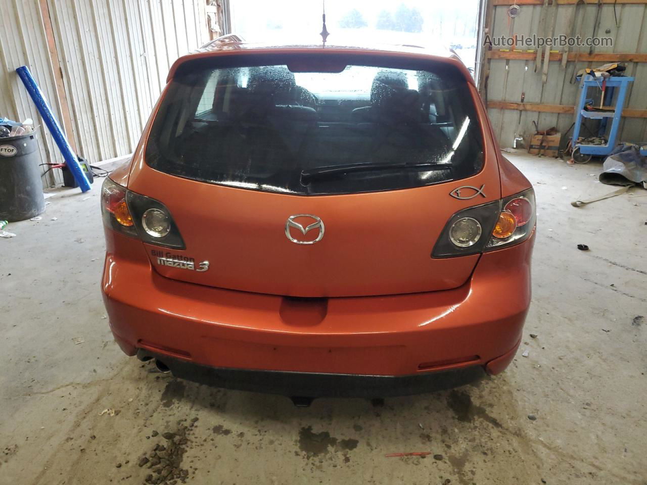 2005 Mazda 3 Hatchback Orange vin: JM1BK143351255028