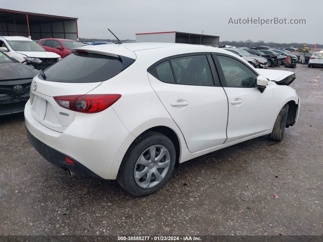 2016 Mazda Mazda3 I Sport White vin: JM1BM1J71G1327641