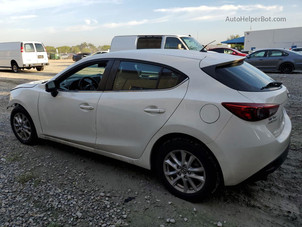 2016 Mazda 3 Sport White vin: JM1BM1K73G1336100