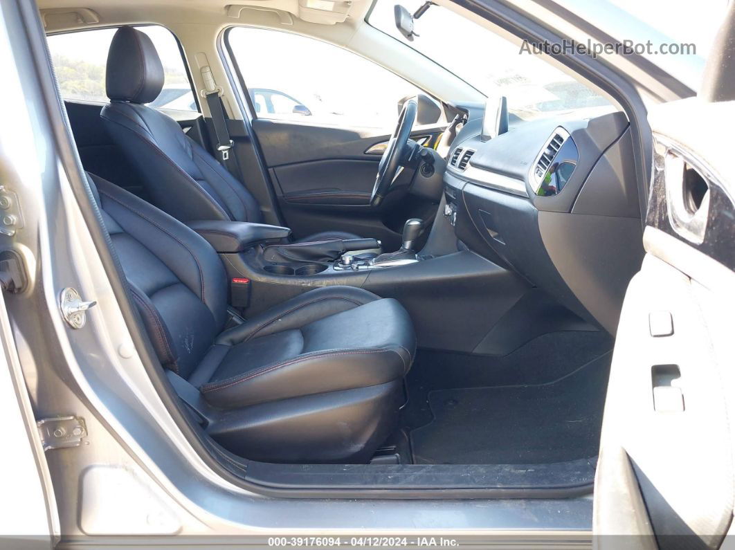 2015 Mazda Mazda3 S Touring Серебряный vin: JM1BM1L34F1252801