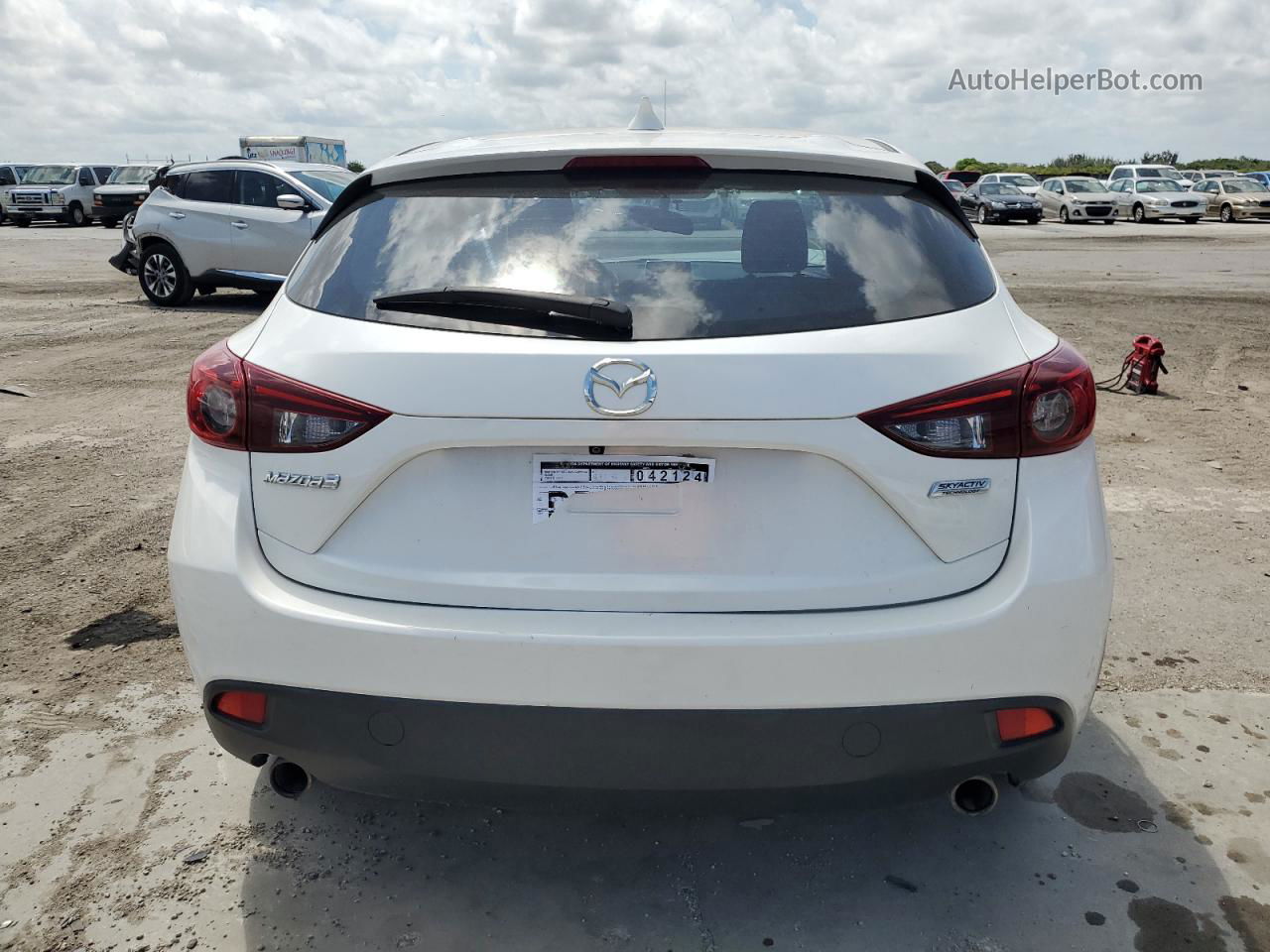 2015 Mazda 3 Touring White vin: JM1BM1L70F1260008