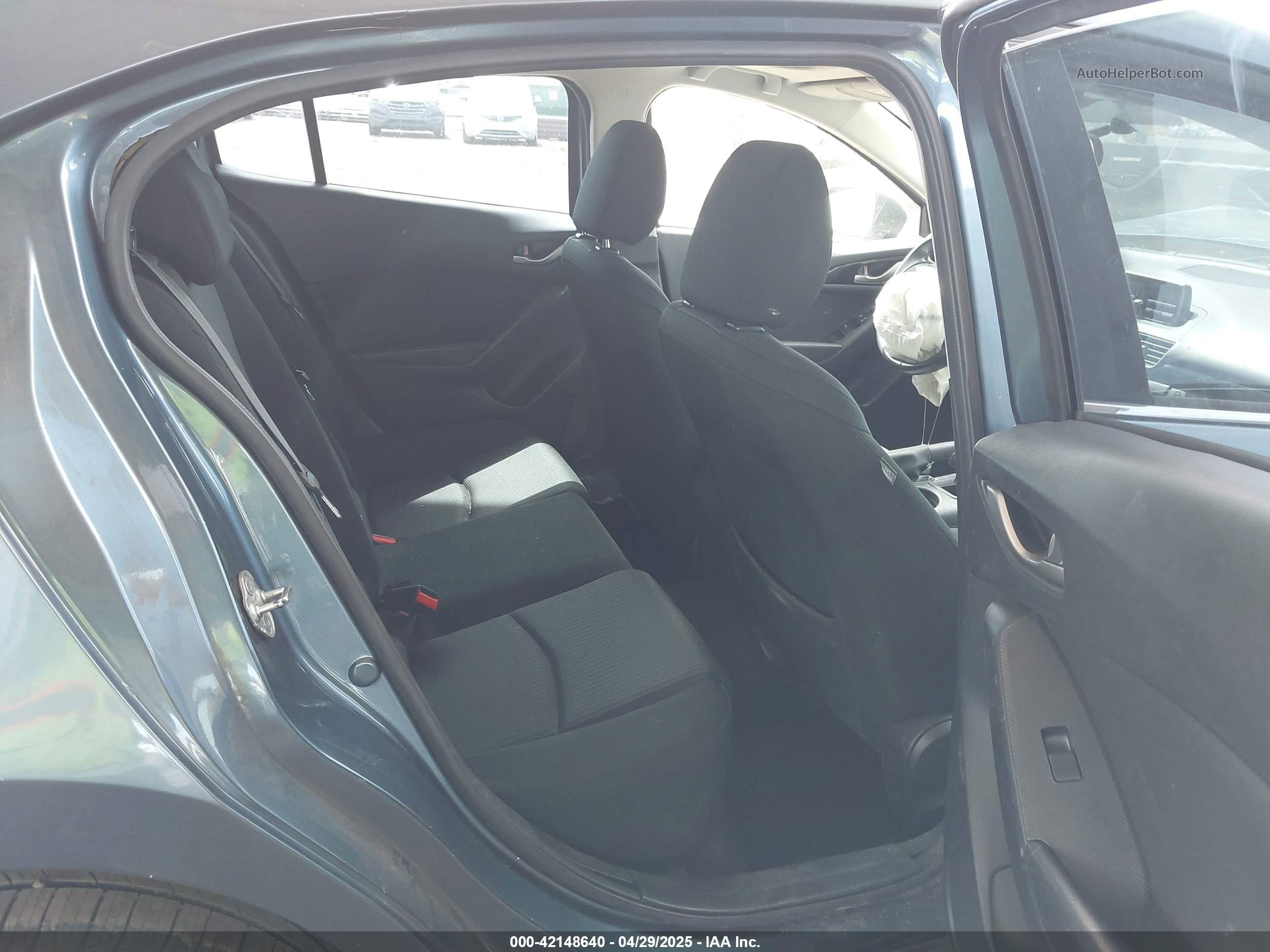 2014 Mazda Mazda3 I Touring Light Blue vin: JM1BM1L71E1151538