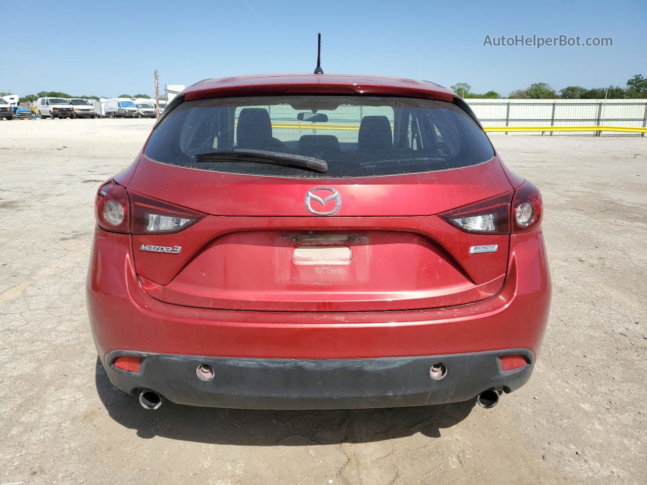 2015 Mazda 3 Touring Red vin: JM1BM1L71F1238793